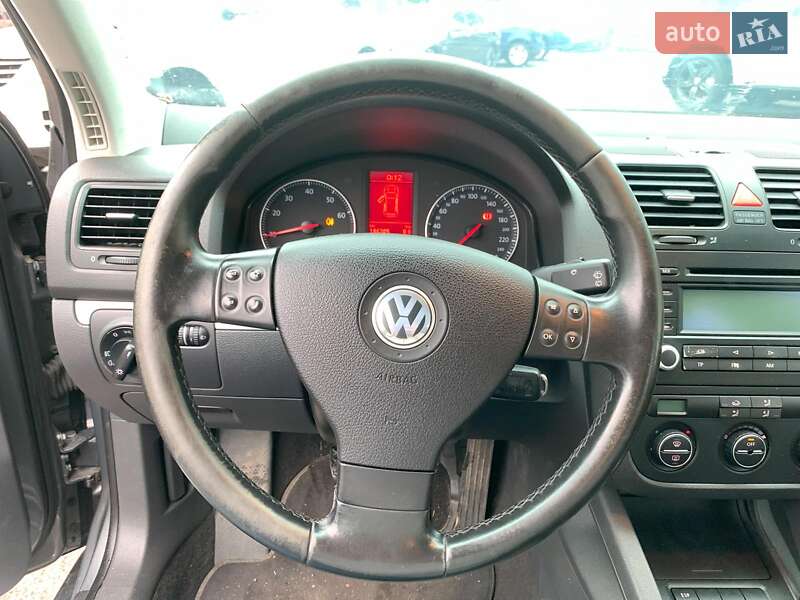 Хэтчбек Volkswagen Golf 2005 в Виннице фото 33 Хэтчбек Volkswagen Golf 2005 в Виннице