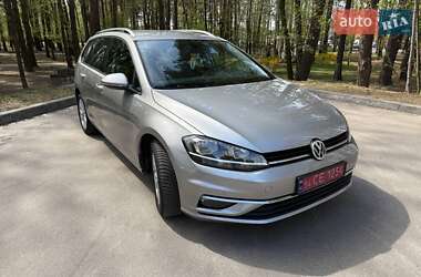 Універсал Volkswagen Golf 2019 в Броварах