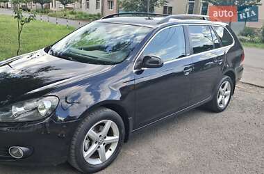 Універсал Volkswagen Golf 2011 в Мукачевому