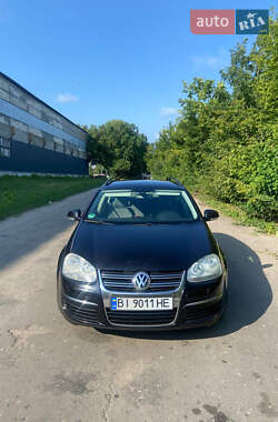 Универсал Volkswagen Golf 2008 в Гадяче