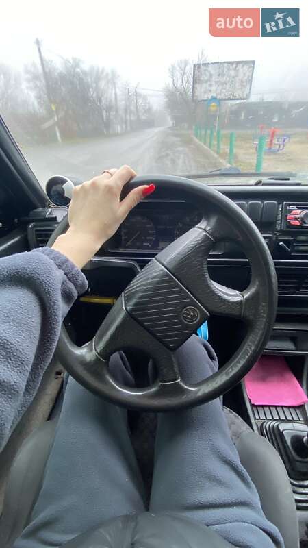 Хетчбек Volkswagen Golf 1989 в Іванівці