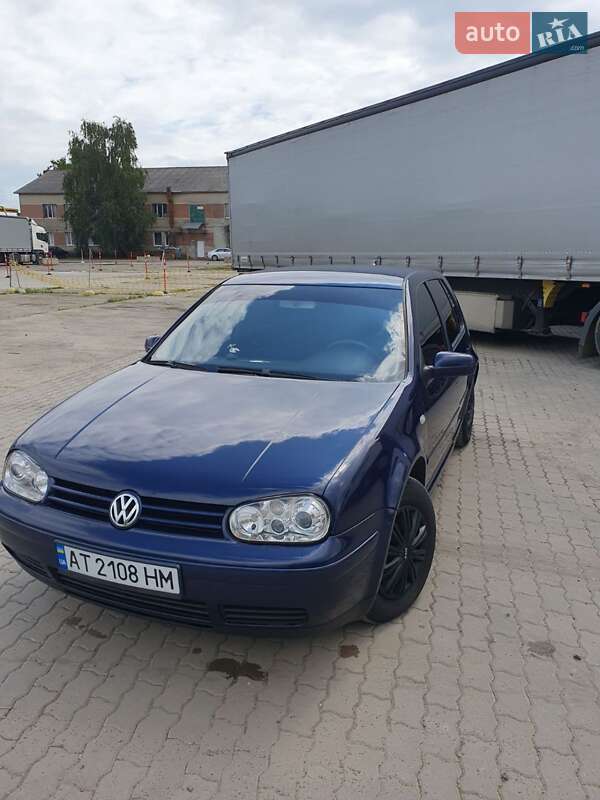 Volkswagen Golf 2002