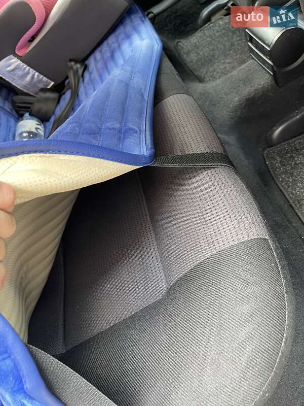 Хэтчбек Volkswagen Golf 2001 в Ирпене