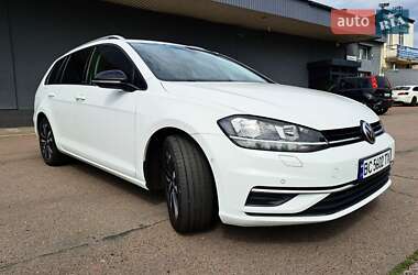 Универсал Volkswagen Golf 2020 в Львове