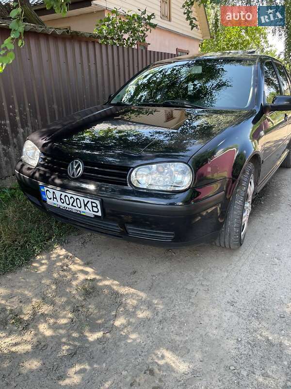 Volkswagen Golf 2001