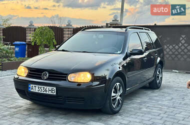 Универсал Volkswagen Golf 2002 в Коломые