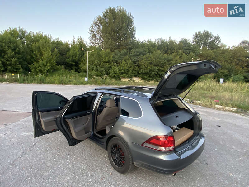 Универсал Volkswagen Golf 2009 в Житомире фото 10 Универсал Volkswagen Golf 2009 в Житомире