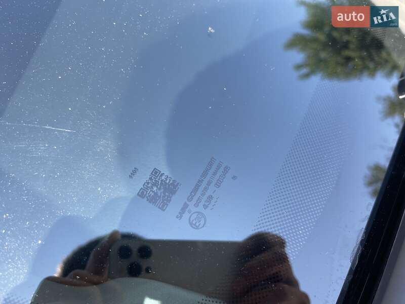 Хэтчбек Volkswagen Golf 2005 в Виннице