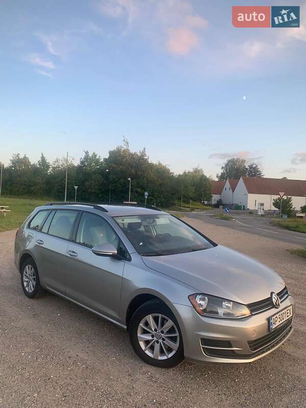 Volkswagen Golf 2016