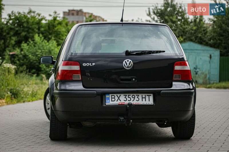 Хетчбек Volkswagen Golf 2003 в Хмельницькому