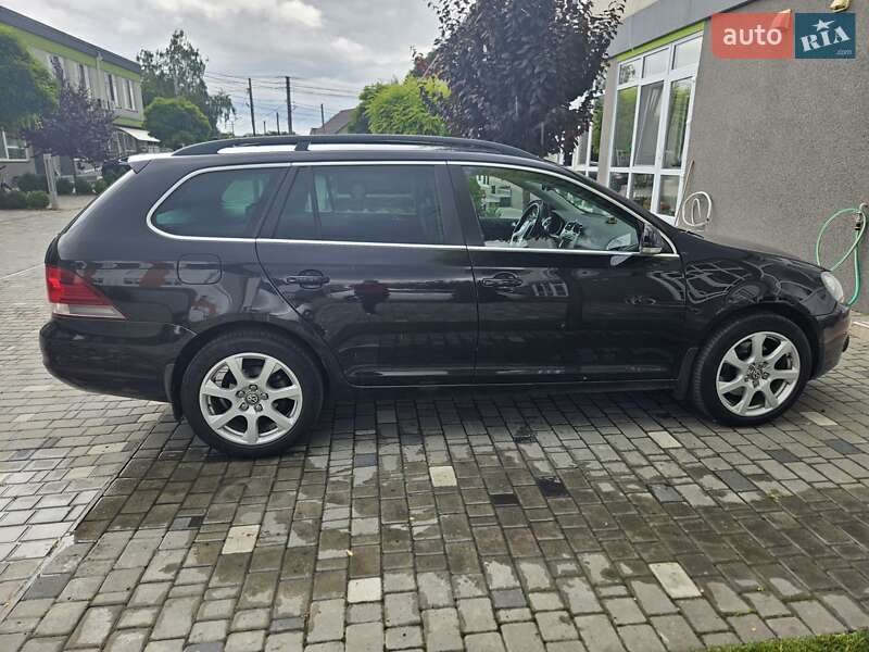 Универсал Volkswagen Golf 2009 в Борисполе