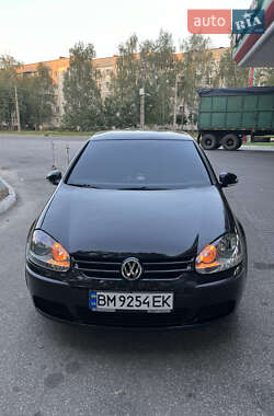 Хэтчбек Volkswagen Golf 2003 в Сумах