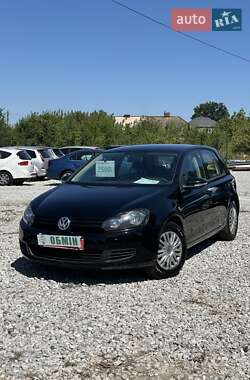 Хэтчбек Volkswagen Golf 2010 в Кривом Роге