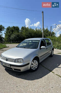 Хетчбек Volkswagen Golf 2001 в Баришівка