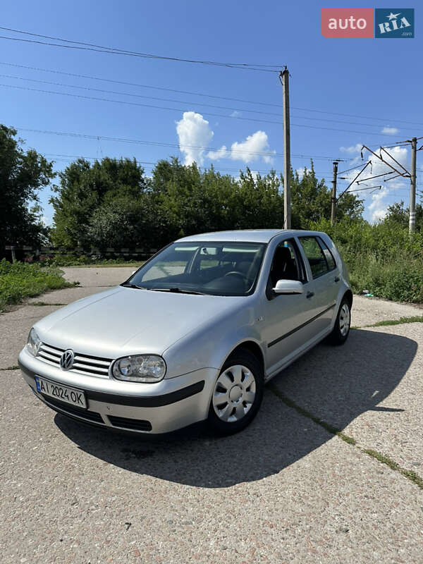 Volkswagen Golf 2001