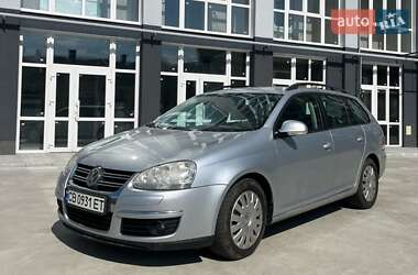 Универсал Volkswagen Golf 2007 в Чернигове