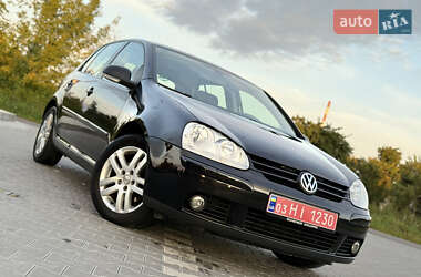 Хетчбек Volkswagen Golf 2006 в Володимирі
