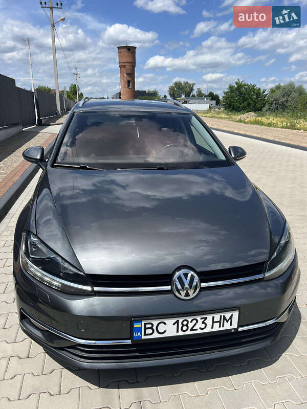 Універсал Volkswagen Golf 2017 в Самборі