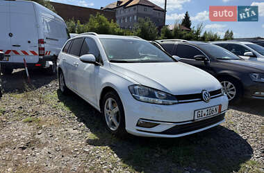 Универсал Volkswagen Golf 2017 в Луцке