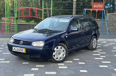 Універсал Volkswagen Golf 2002 в Тернополі