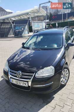 Универсал Volkswagen Golf 2008 в Фастове
