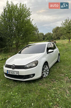 Хэтчбек Volkswagen Golf 2009 в Калиновке