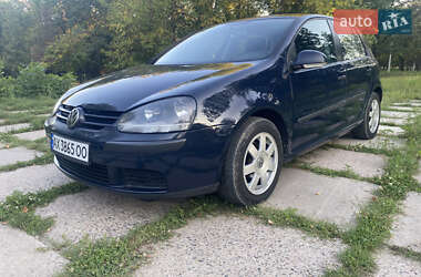 Хетчбек Volkswagen Golf 2004 в Харкові