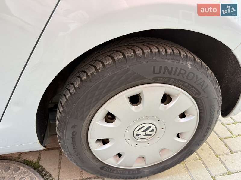 Хэтчбек Volkswagen Golf 2009 в Каменец-Подольском