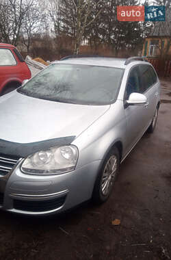 Універсал Volkswagen Golf 2009 в Житомирі