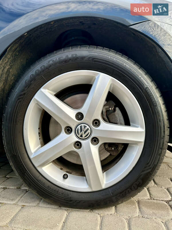 Універсал Volkswagen Golf 2015 в Львові