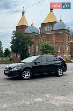 Універсал Volkswagen Golf 2015 в Конотопі