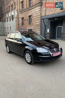 Универсал Volkswagen Golf 2008 в Ахтырке