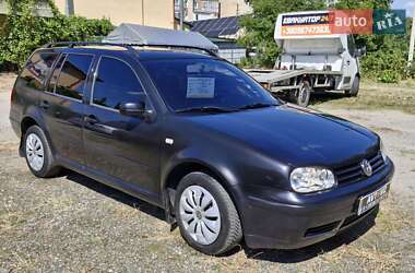 Універсал Volkswagen Golf 2000 в Красилові