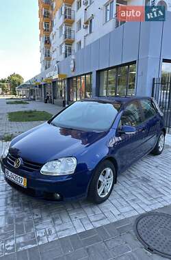 Хетчбек Volkswagen Golf 2007 в Черкасах
