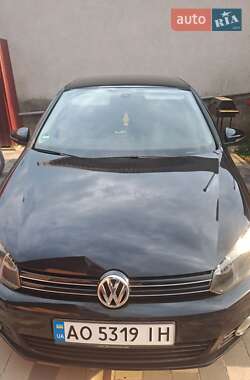 Хэтчбек Volkswagen Golf 2009 в Мукачево