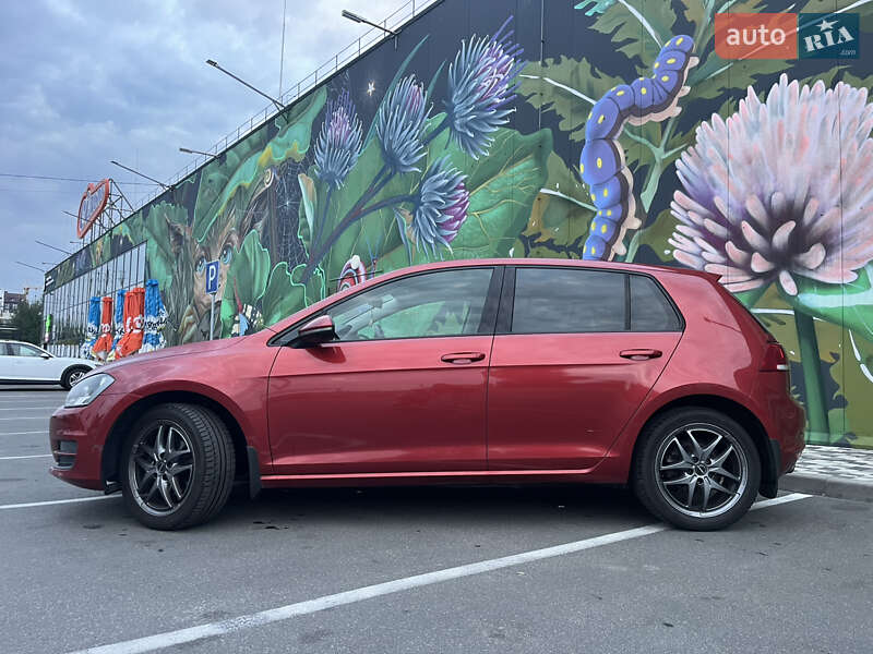 Хэтчбек Volkswagen Golf 2012 в Киеве фото 3 Хэтчбек Volkswagen Golf 2012 в Киеве