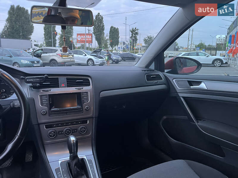 Хэтчбек Volkswagen Golf 2012 в Киеве фото 15 Хэтчбек Volkswagen Golf 2012 в Киеве