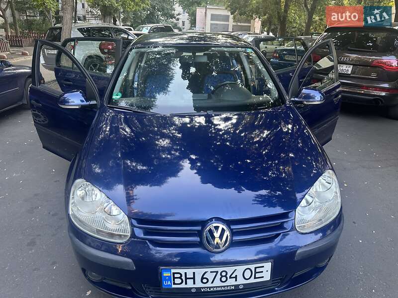 Volkswagen Golf 2005