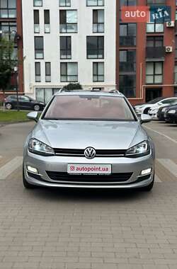 Универсал Volkswagen Golf 2014 в Белогородке