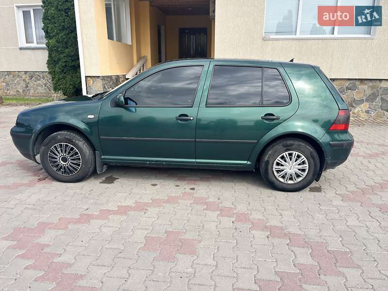 Хэтчбек Volkswagen Golf 1999 в Дунаевцах