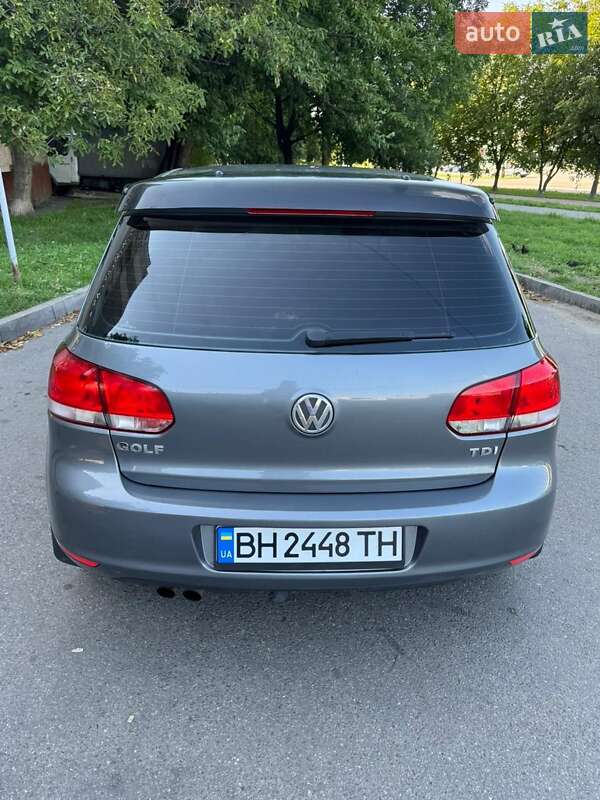 Хэтчбек Volkswagen Golf 2009 в Хмельницком