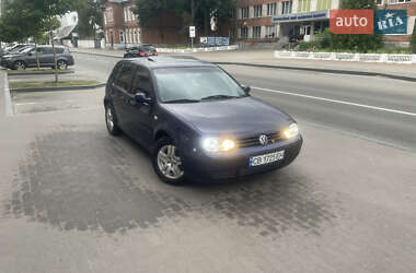 Хетчбек Volkswagen Golf 2000 в Чернігові
