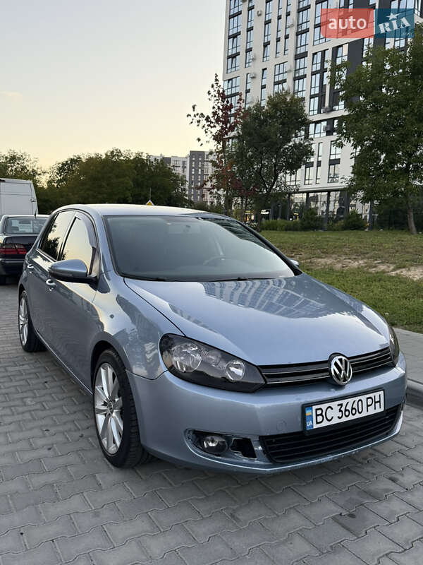 Volkswagen Golf 2011