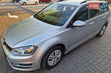 Универсал Volkswagen Golf 2013 в Львове