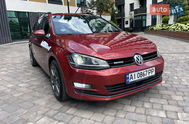 Універсал Volkswagen Golf 2014 в Києві