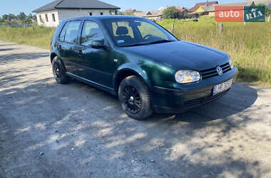 Універсал Volkswagen Golf 1999 в Рокитному
