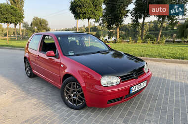 Хетчбек Volkswagen Golf 2000 в Черкасах