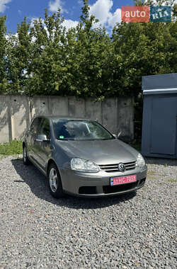 Хетчбек Volkswagen Golf 2006 в Білій Церкві