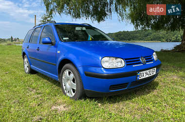 Универсал Volkswagen Golf 2000 в Староконстантинове