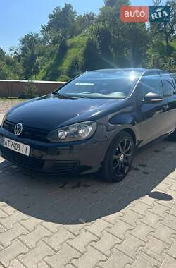 Хетчбек Volkswagen Golf 2009 в Косові